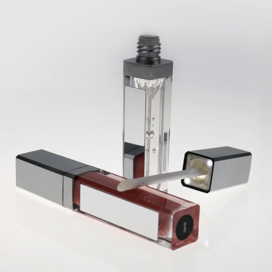 Lip Gloss with Led Light and M - Led Mouth Tray recension och pris